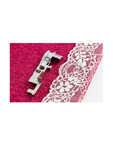 620117296 - Pied pose dentelle